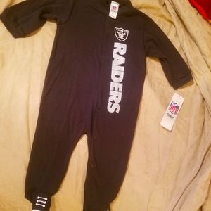 NWT Raiders Baby Oncie